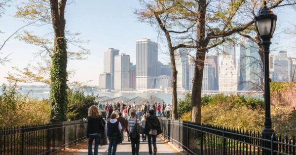 Brooklyn Heights Promenade - Image 2