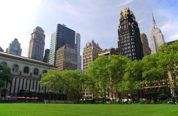 Bryant Park - Image 7