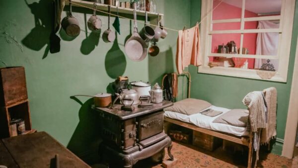 Tenement Museum - Image 7