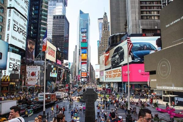 Times Square - Image 7