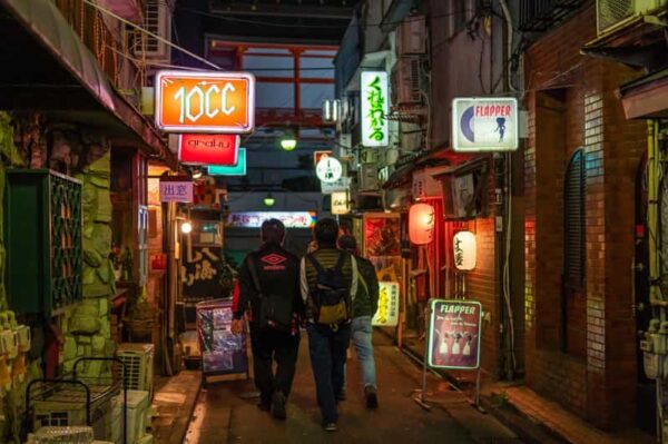 Shinjuku Golden-Gai - Image 8