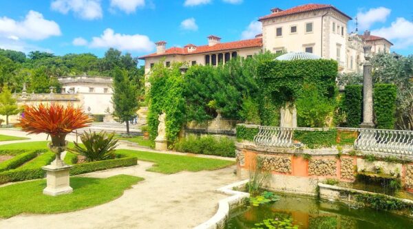 Vizcaya Museum & Gardens - Image 2