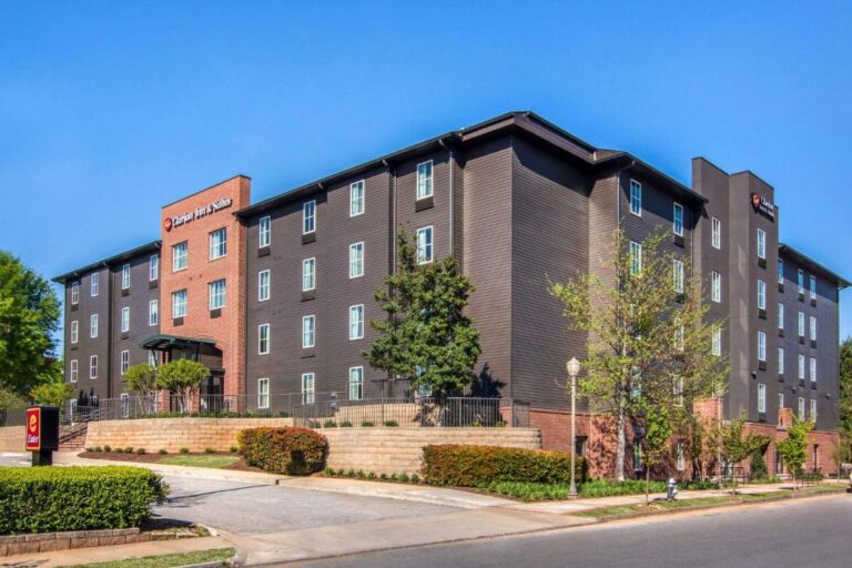 Top 10 Economy Hotels in Atlanta