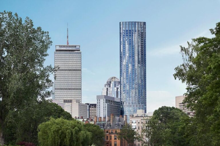 Top 10 Ultra-Luxury Hotels in Boston