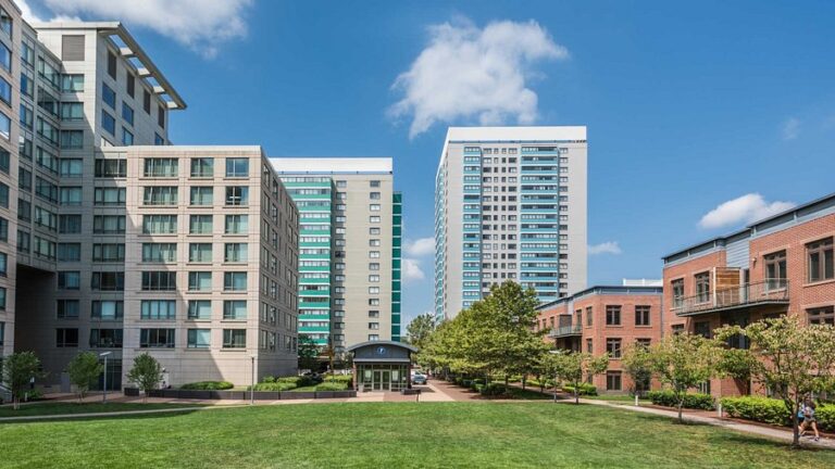 Top 10 Extended-Stay Hotels in Boston