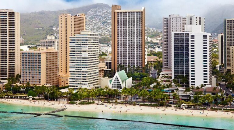 Top 10 LGBTQ Friendly Hotels in Honolulu