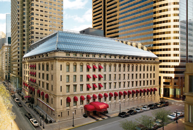 Top 10 Hotels for Couples in Boston