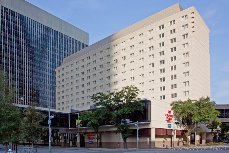 Top 10 LGBTQ-Friendly Hotels in Houston