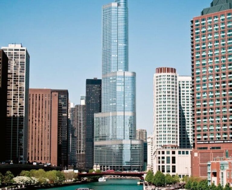 Top 10 5-Star Hotels in Chicago