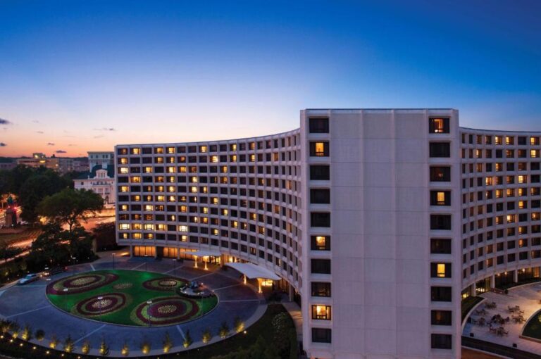 Top 10 Pet-Friendly Hotels in Washington, DC