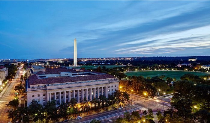 Top 10 Hotels Near the White House