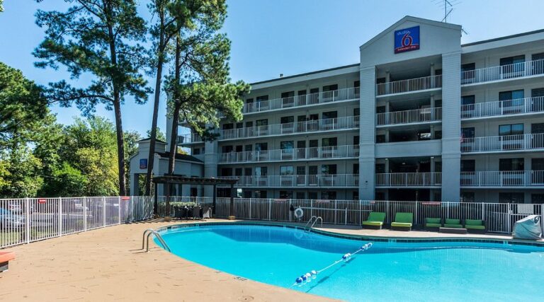 Top 10 Hotels Under $100 in Atlanta
